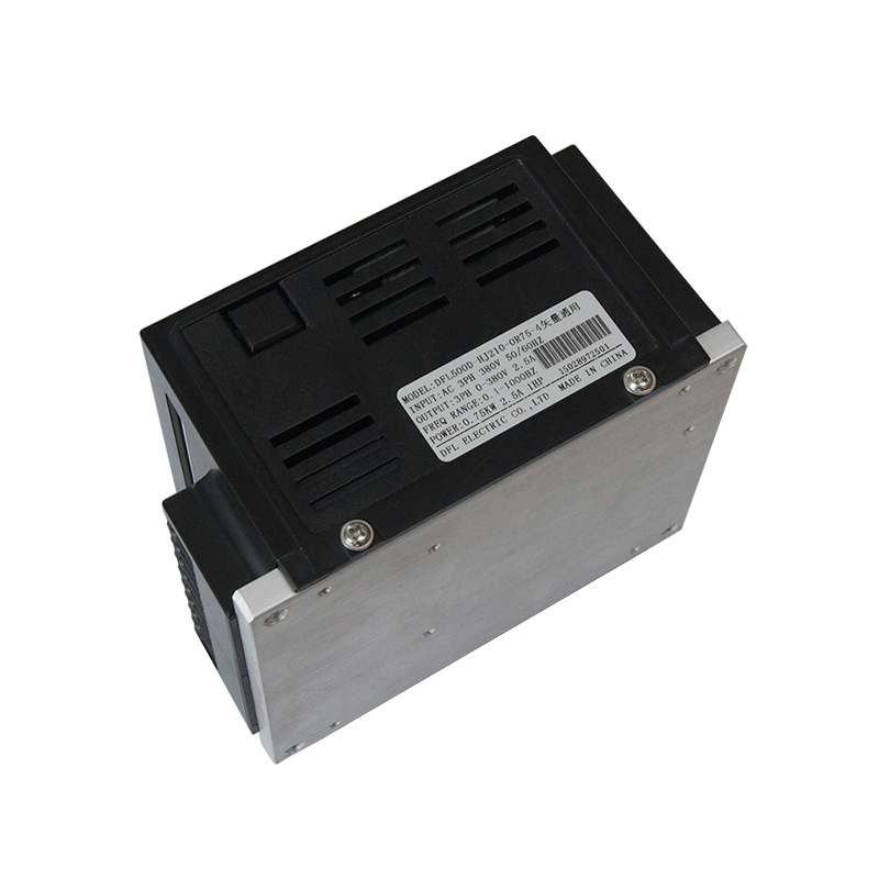 DFL500D通用變頻器，小體變頻器，變頻調(diào)速器，變頻器生產(chǎn)廠家
